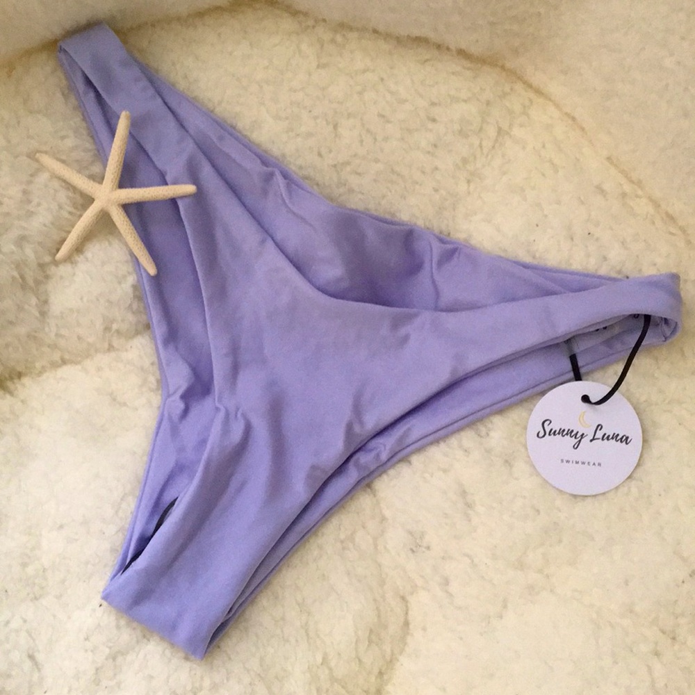 Shiny orchid bikini seamless bottom